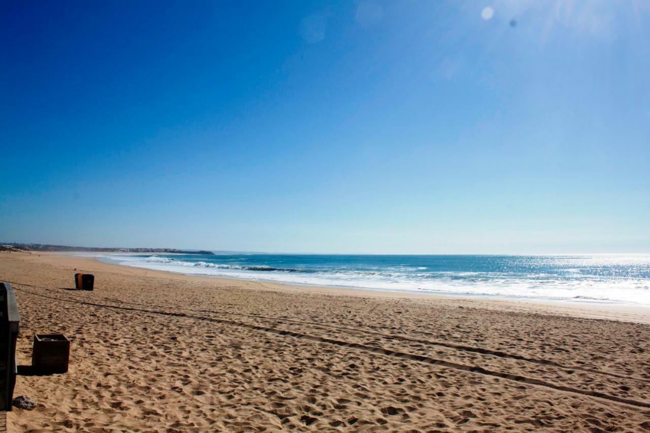 Friendly Peniche Apartment Bagian luar foto