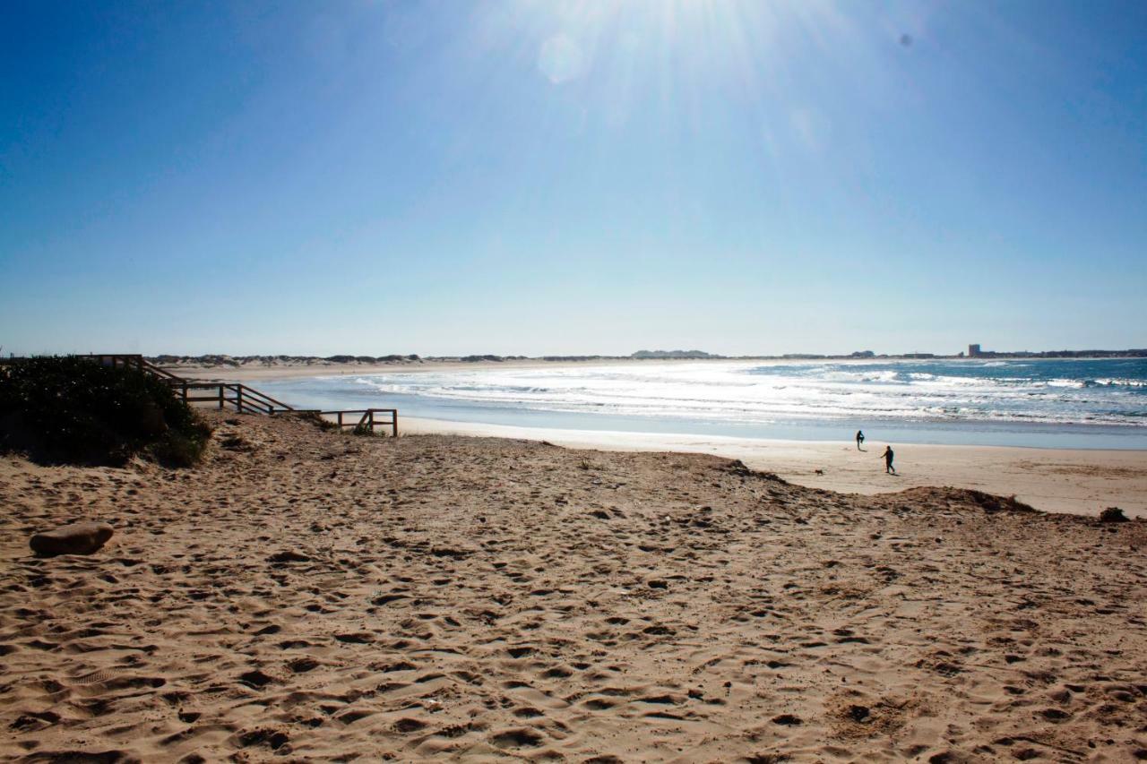 Friendly Peniche Apartment Bagian luar foto